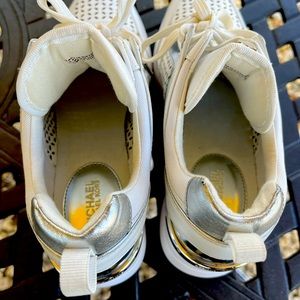 Woman’s 8 1/2 Michael Kors sneakers